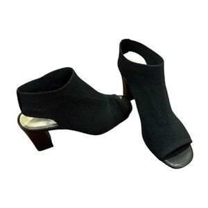 Elegant Black Women's Heeled Shoes